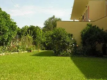 Apart-hotel Aronda