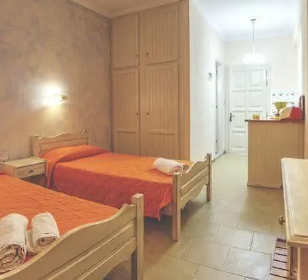 Aronda Aparthotel 3*
